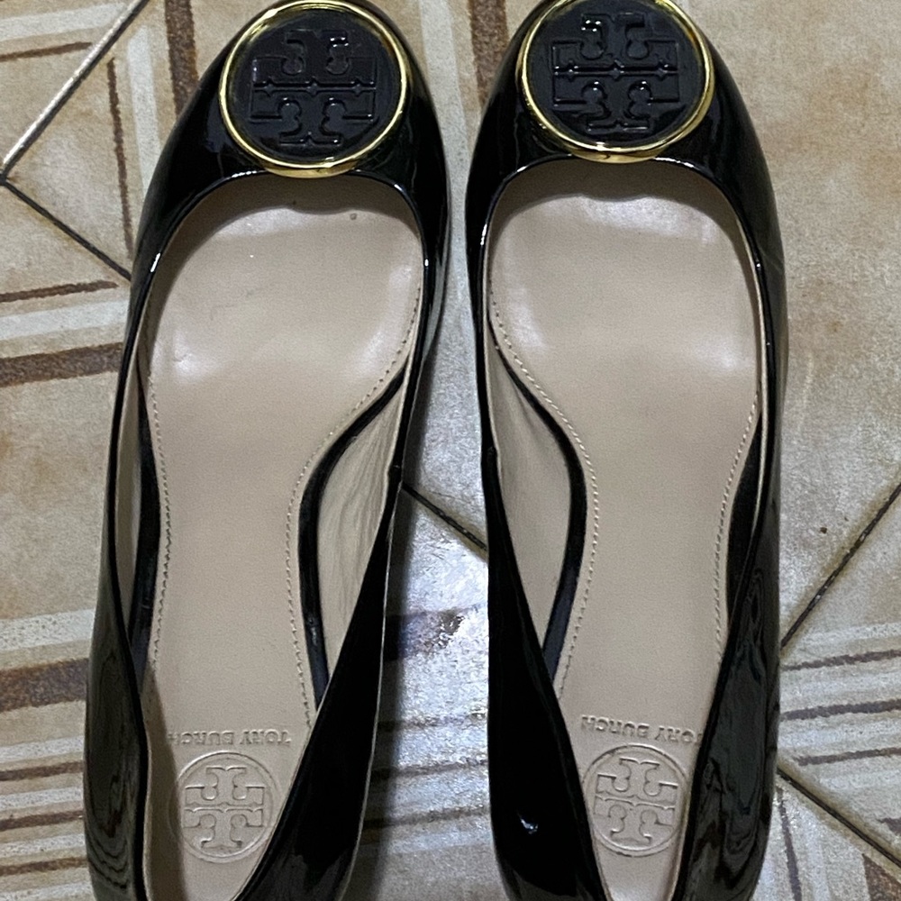 Tory Burch Pumps size 9.5